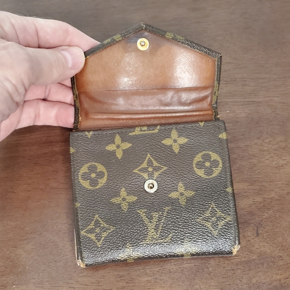 Louis Vuitton Monogram Double Snap Wallet - Picture 5 of 14